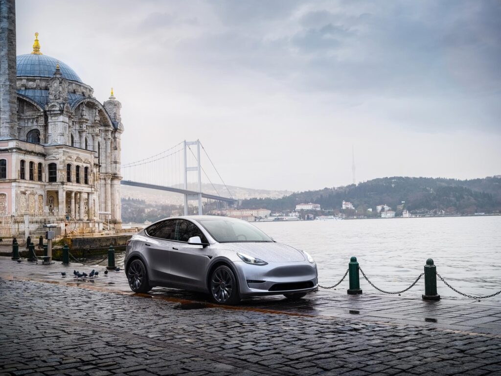 Tesla Model Y leasen